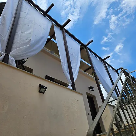 Simple And Special アパート