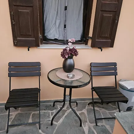 Apartmán Simple And Special Ermupoli